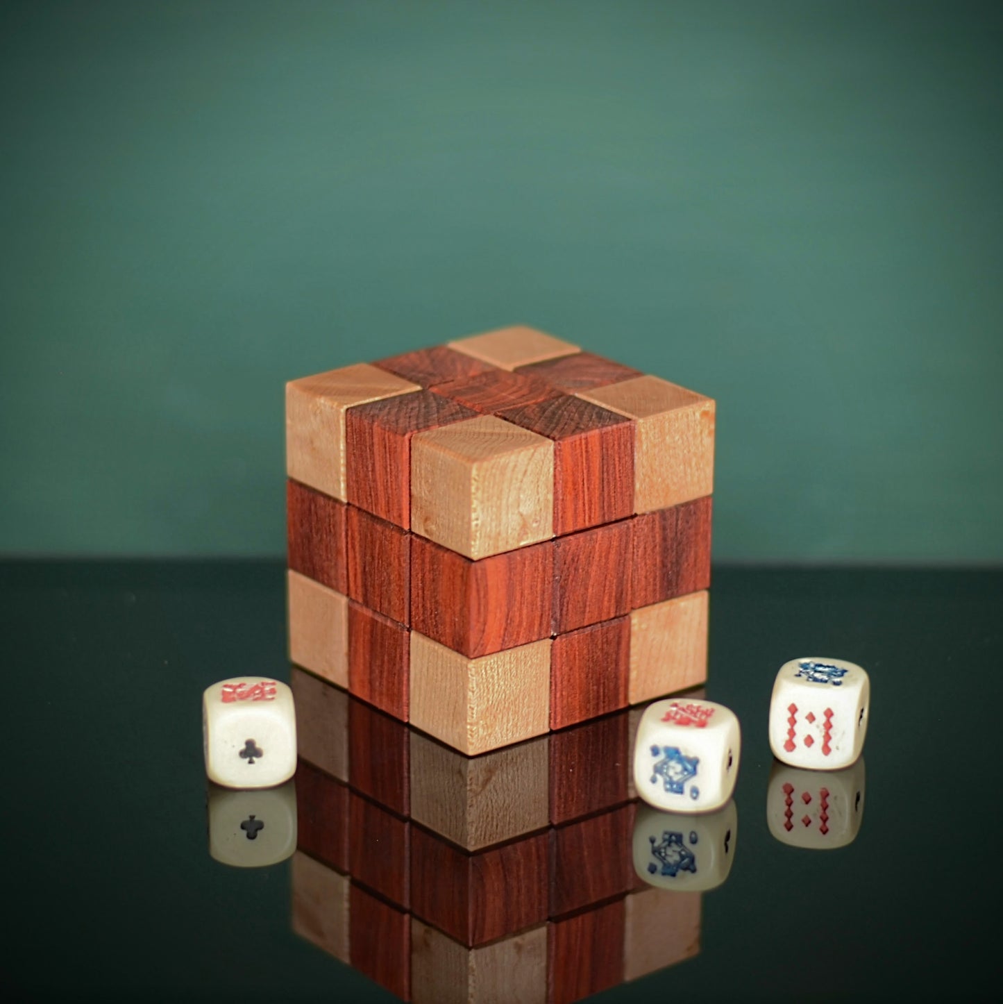 Four-Piece Serially Interlocking Cube
